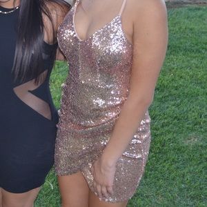 Sparkly Rose Gold Dress - Prom - Homecoming